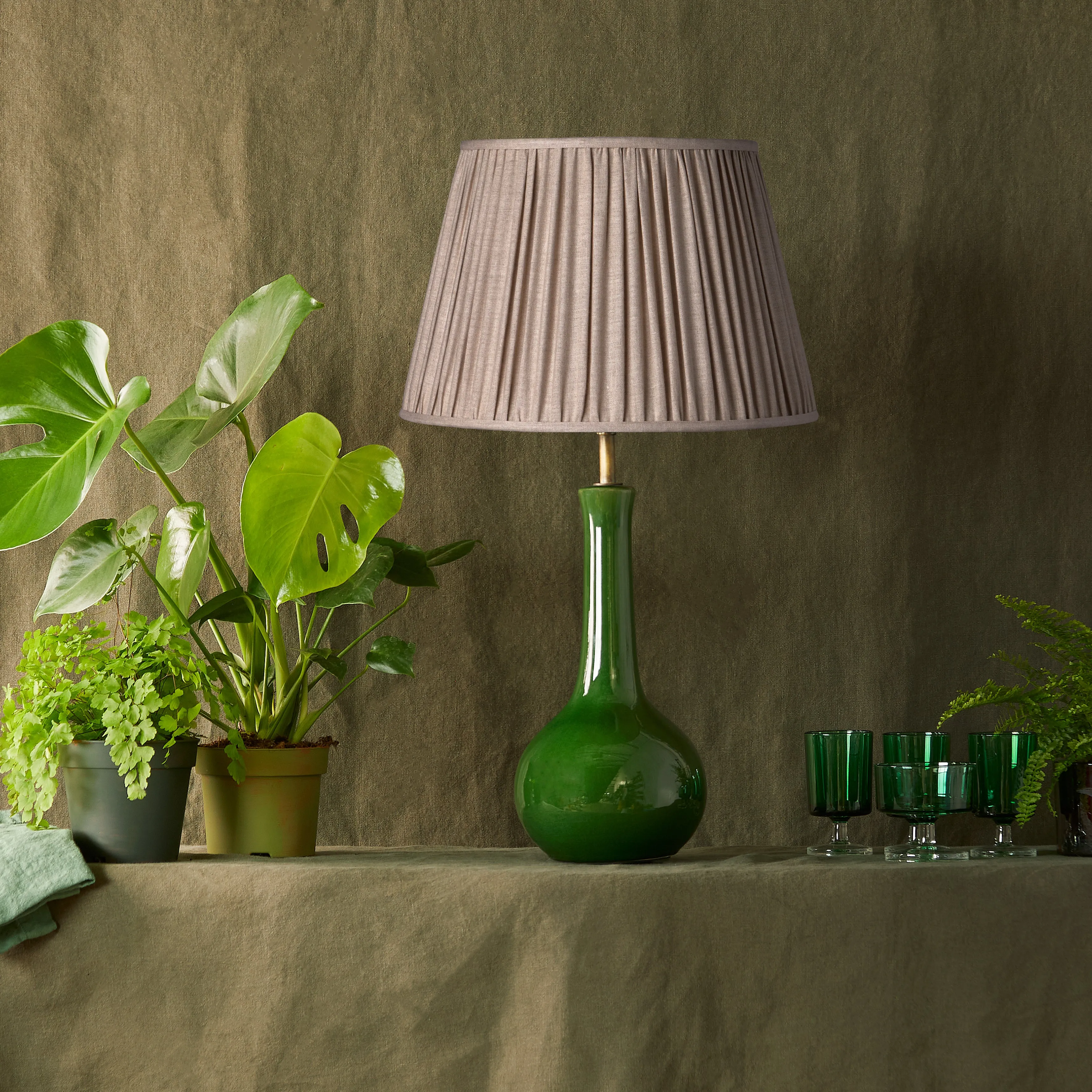 30cm empire shade in pleated natural linen