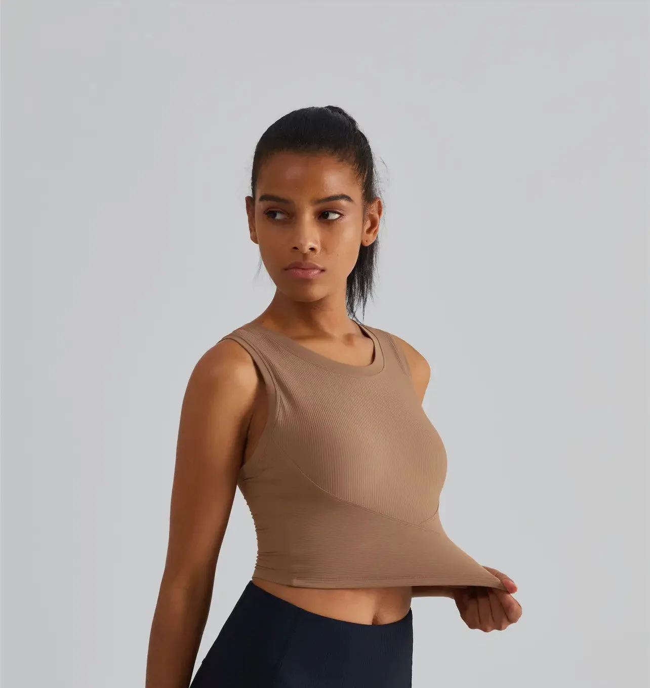 Favorite Sculpt Ribbed Crop Top (Frappuccino)
