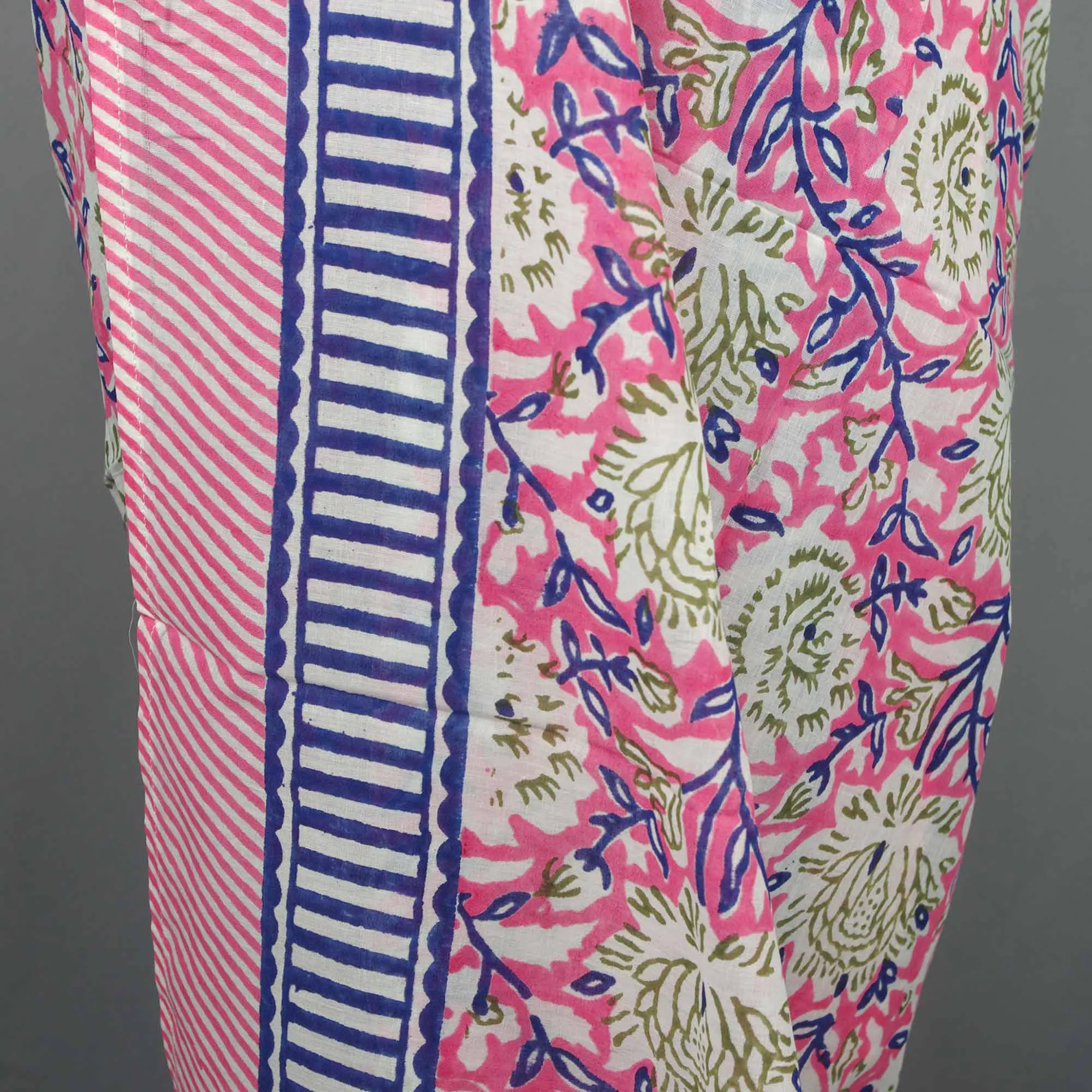 Kanthor Decor Beach Coverup Sarong Pareo -  Pink Floral