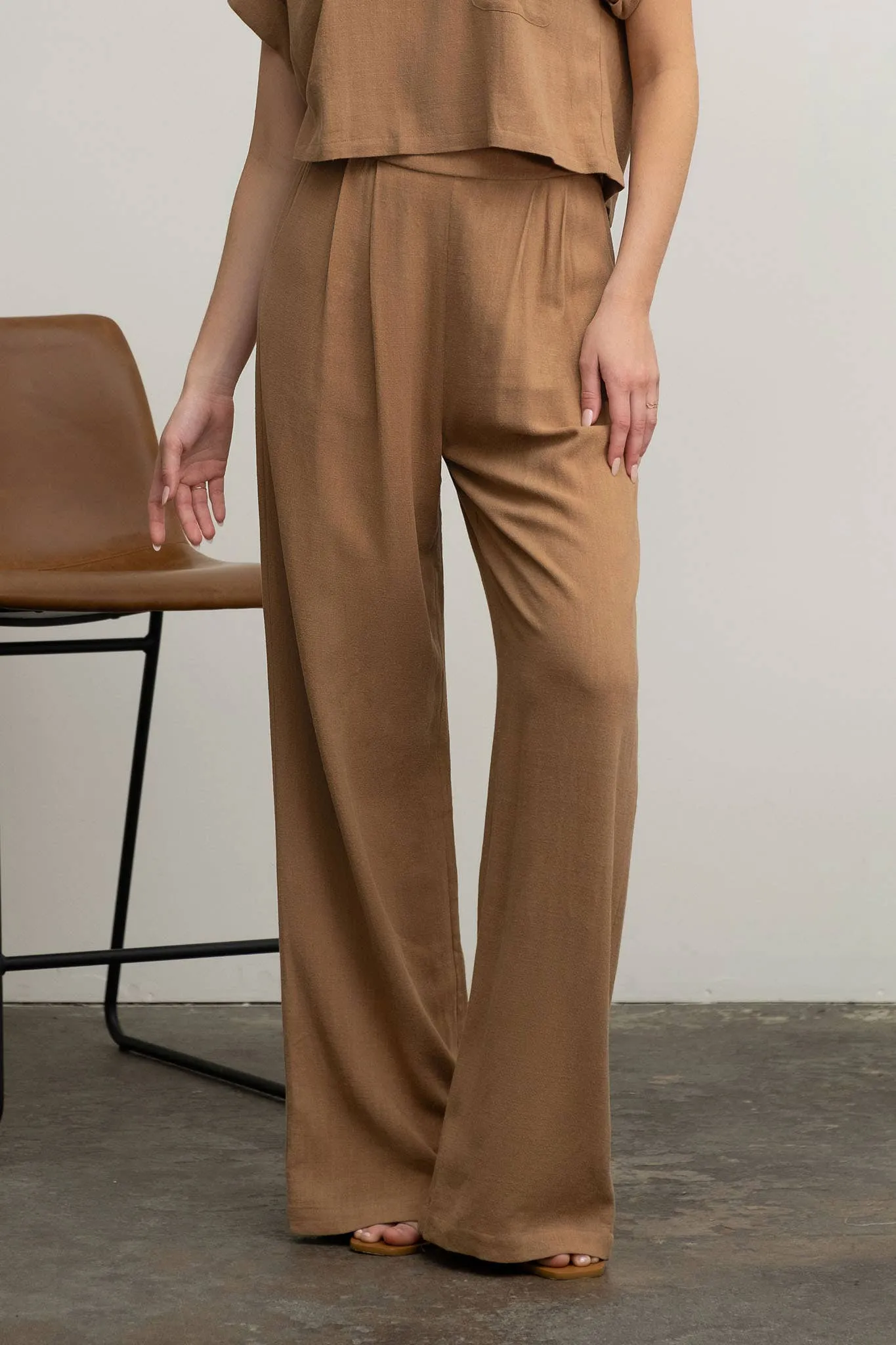 The Artist Linen Set