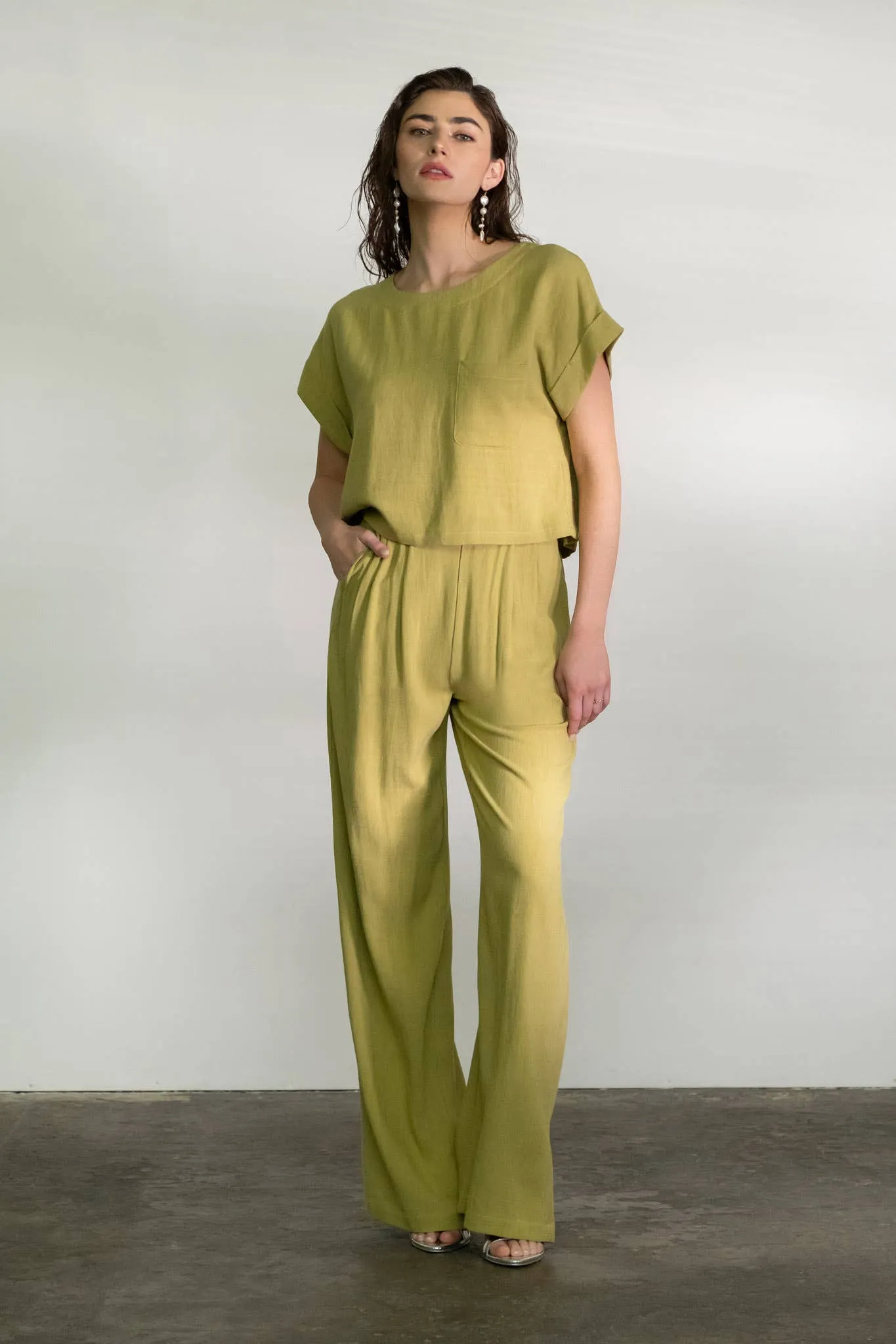 The Artist Linen Set