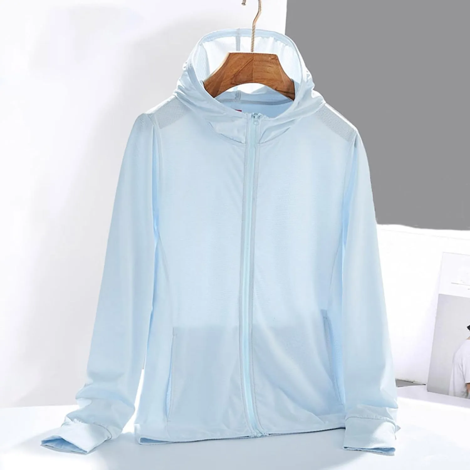 Women's UPF 50  Sun Protection Shirts Plus Size Lightweight Zip Up Athletic Jacket Uv Clothing Long Sleeve Hoodies